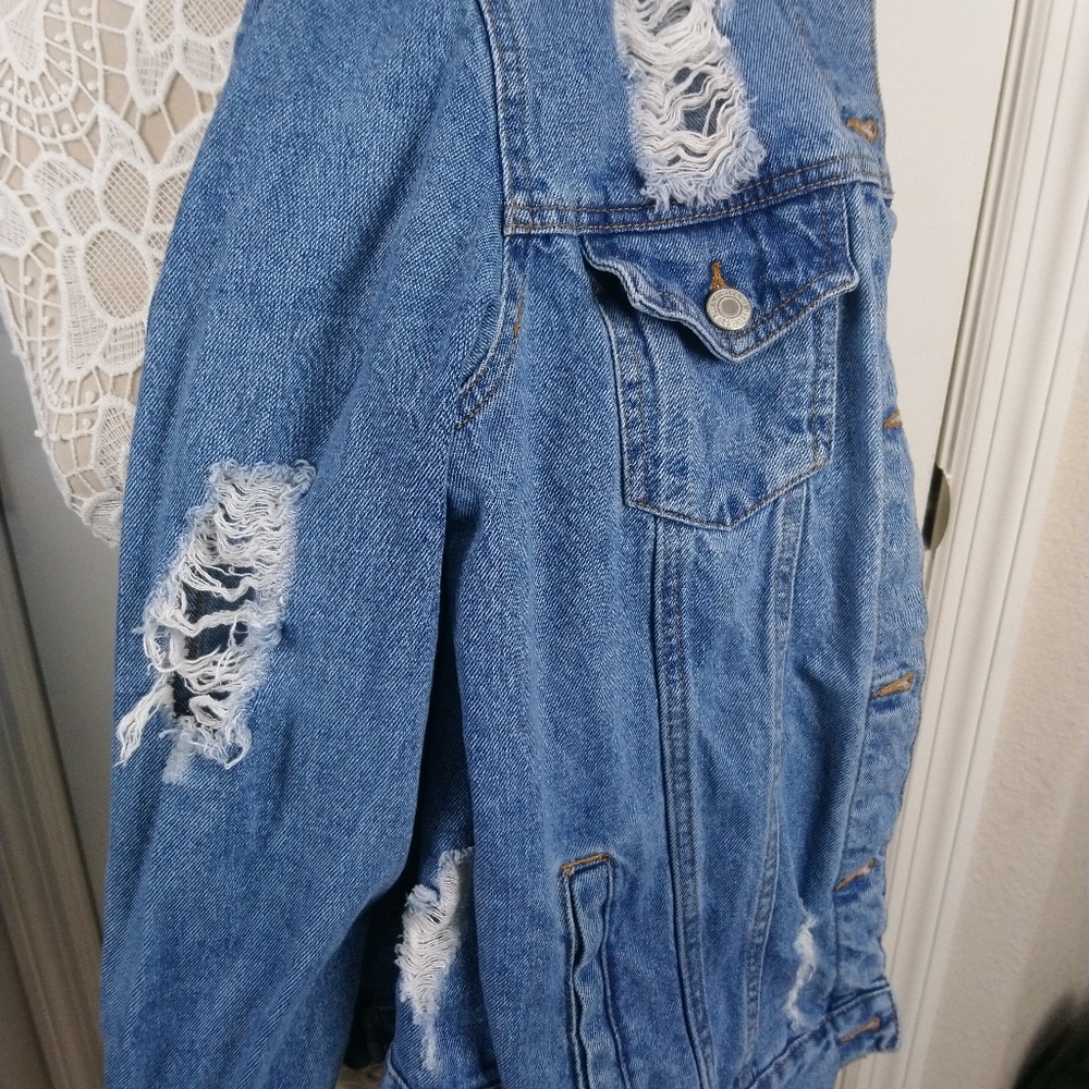 Blue notes Denim Jacket. - Picture 5 of 8